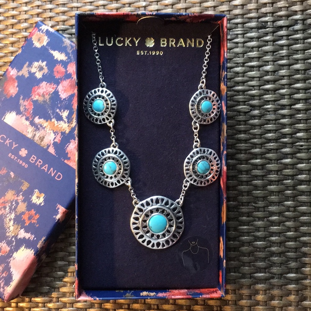 🍀Lucky Brand semi prec turquoise/silver necklace